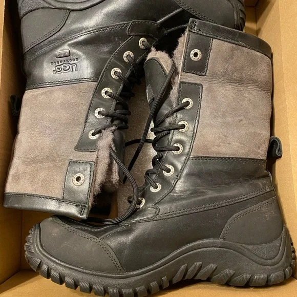 UGG boots - Picture 12 of 16